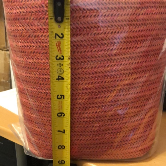 LaTerre NWT CORAL color straw Bucket Bag drawstring closure handle/crossbody - Picture 8 of 9